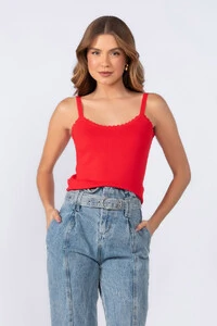 Cropped em viscose detalhe ondinhas