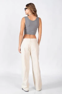 Cropped canelado regata