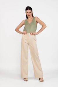 Calca pantalona alfaiataria lisa