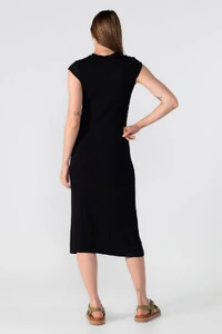 Vestido midi canelado basico
