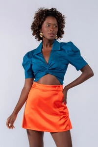 Shorts saia acetinado