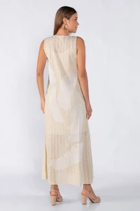 Vestido trabalhado com lurex