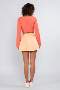 Cropped viscose manga longa busto franzido