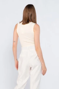 Cropped em regata canelado