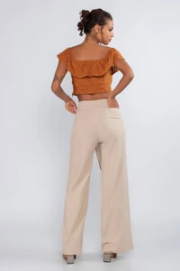 Cropped laise e malha ombro a ombro