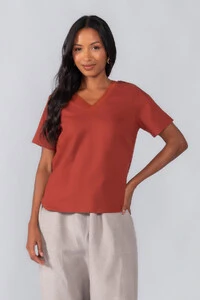 Blusa linho decote em v