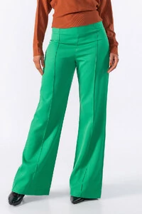 Calca pantalona com recorte frontal
