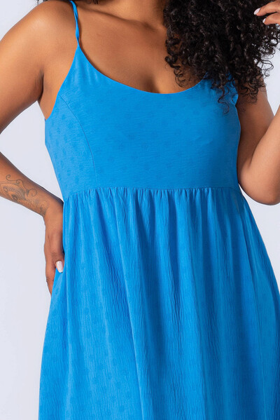 Foto Vestido midi amplo com alcas