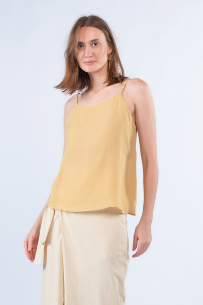 Foto Blusa basica alca fina