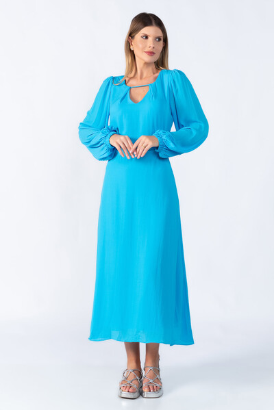 Foto Vestido midi manga longa balone