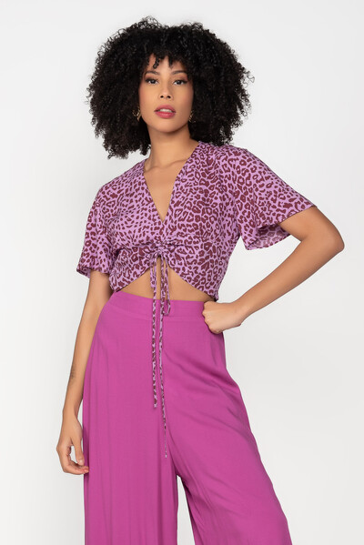 Foto Cropped em viscose animal print