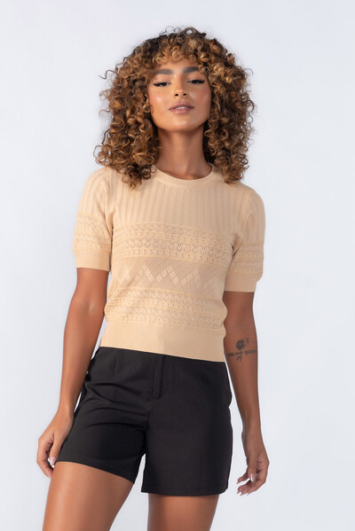 Foto Blusa com detalhe texturizado