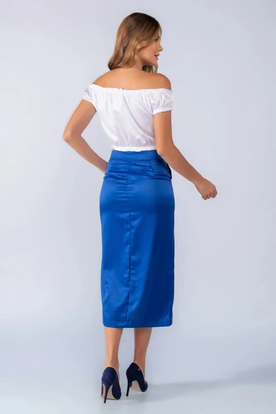 Foto Saia midi acetinada com fenda