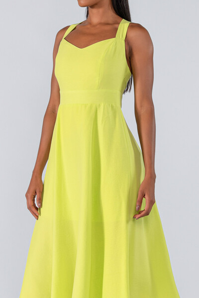 Foto Vestido midi alcas cruzadas