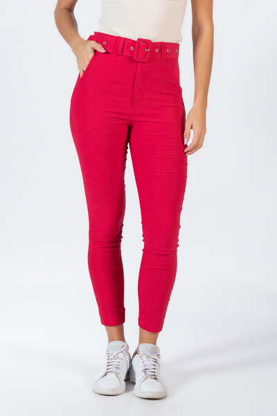 Foto Calca skinny em viscose com bolsos