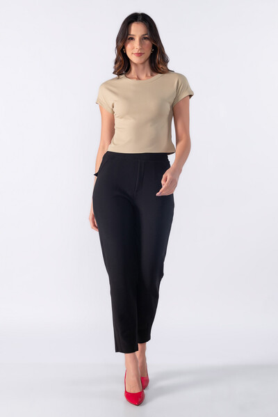 Foto Blusa cropped basica canelada
