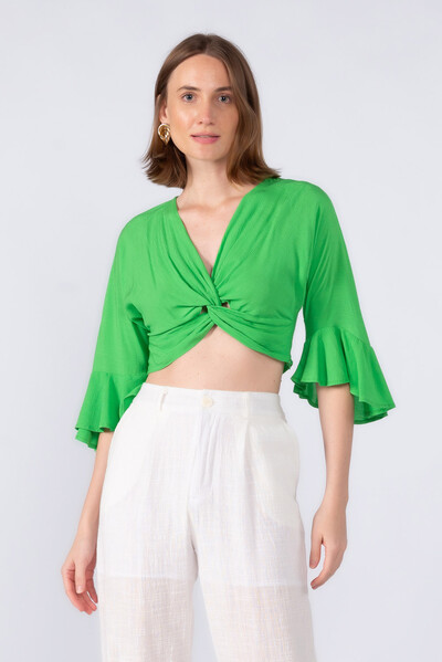Foto Cropped em viscose manga flare