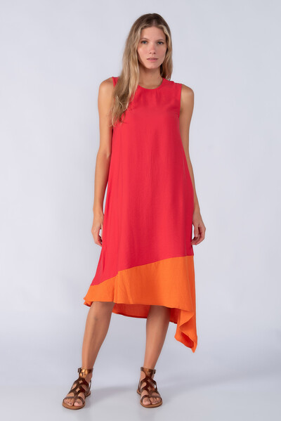 Foto Vestido midi bicolor trapezio