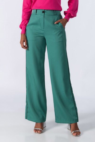 Foto Calca pantalona poliester com lista