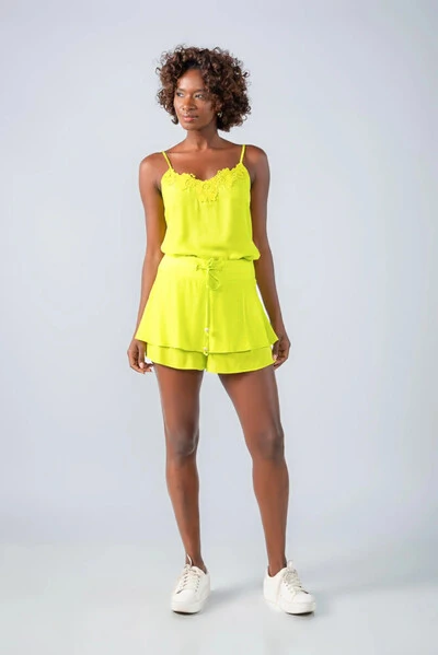 Foto Shorts viscose babado amarracao cos