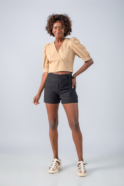 Foto Shorts em crepe com amarracao lateral