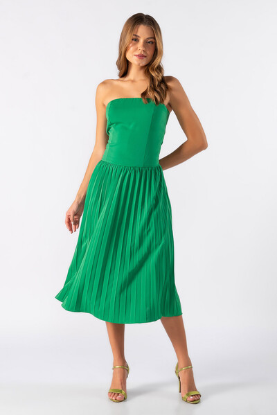 Foto Vestido midi tomara que caia