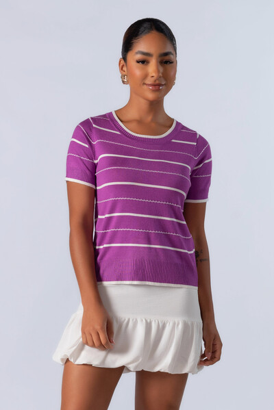 Foto Blusa em viscose listrada