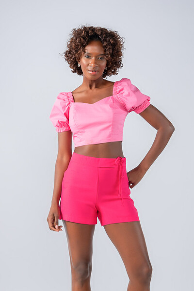 Foto Shorts em crepe com amarracao lateral