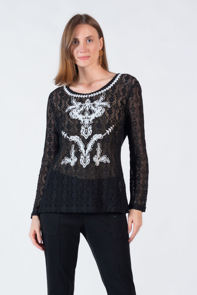 Foto Blusa renda guippir com botoes
