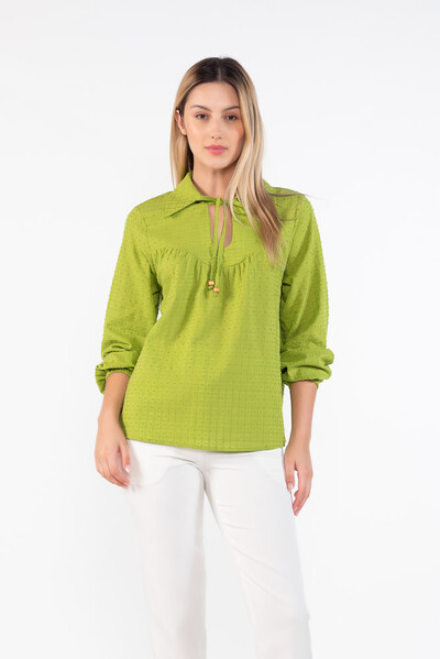 Foto Blusa em algodao manga longa