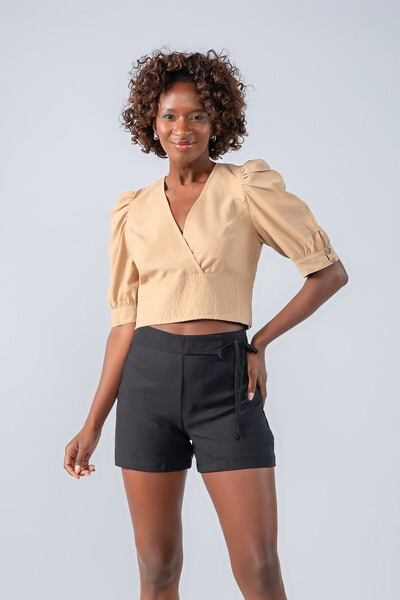 Foto Shorts em crepe com amarracao lateral