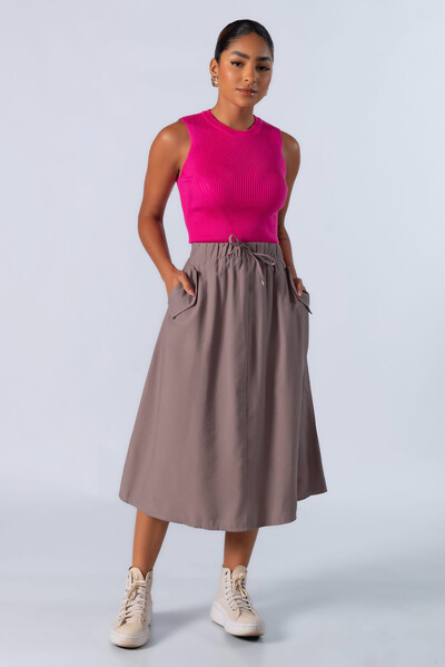 Foto Blusa em viscose canelada regata