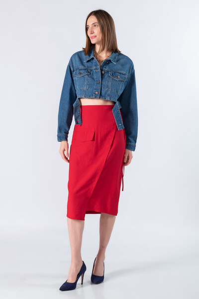Foto Saia midi em viscose com bolso e faixa
