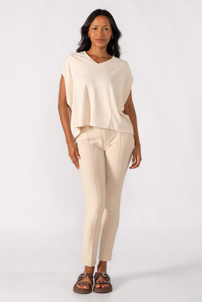 Foto BLUSA OVERSIZED DECOTE EM V
