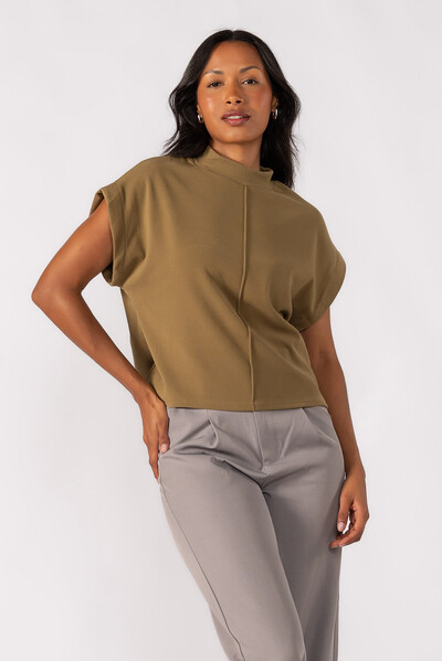 Foto BLUSA GOLA ALTA CANELADA