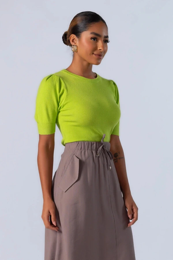 Blusa em viscose manga princesa