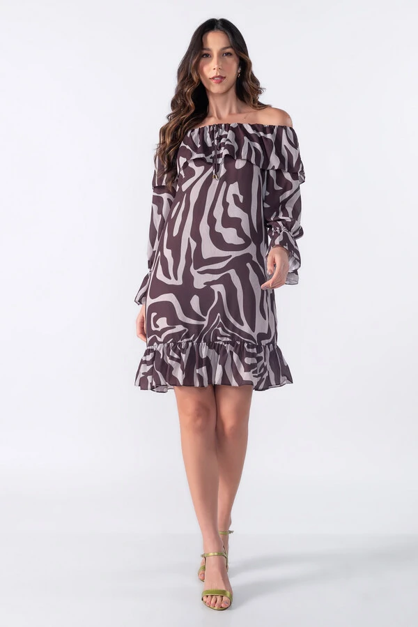 Vestido curto ombro a ombro