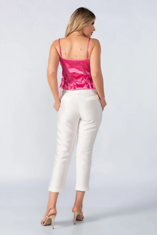 Cropped renda com ajuste
