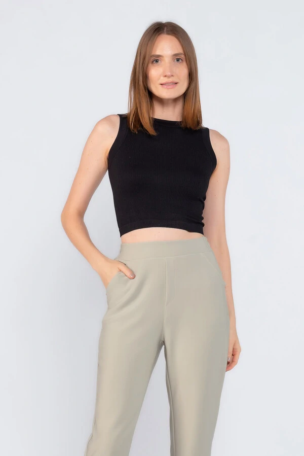 Cropped em regata canelado