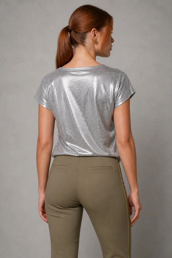Blusa metalizada
