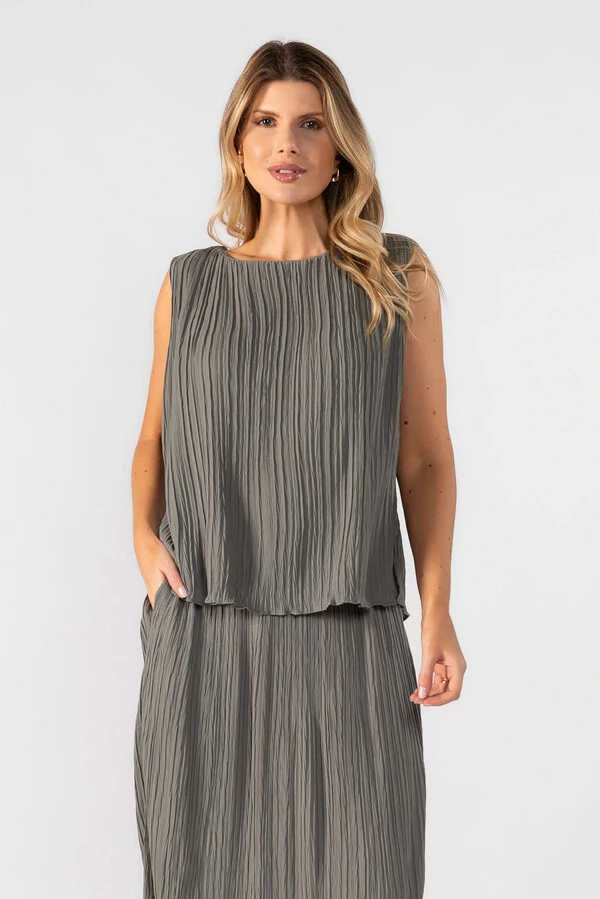 Blusa regata plissada