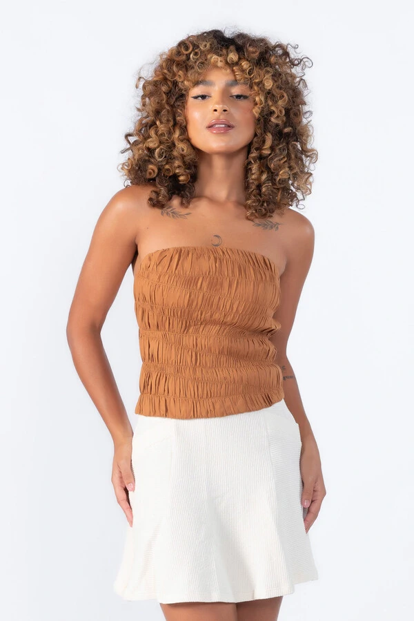 Blusa tomara que caia pesponto