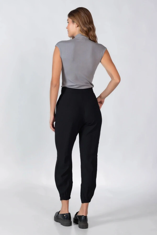 Blusa gola alta canelada