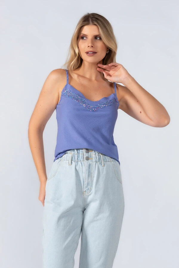 Blusa alca detalhe em paete