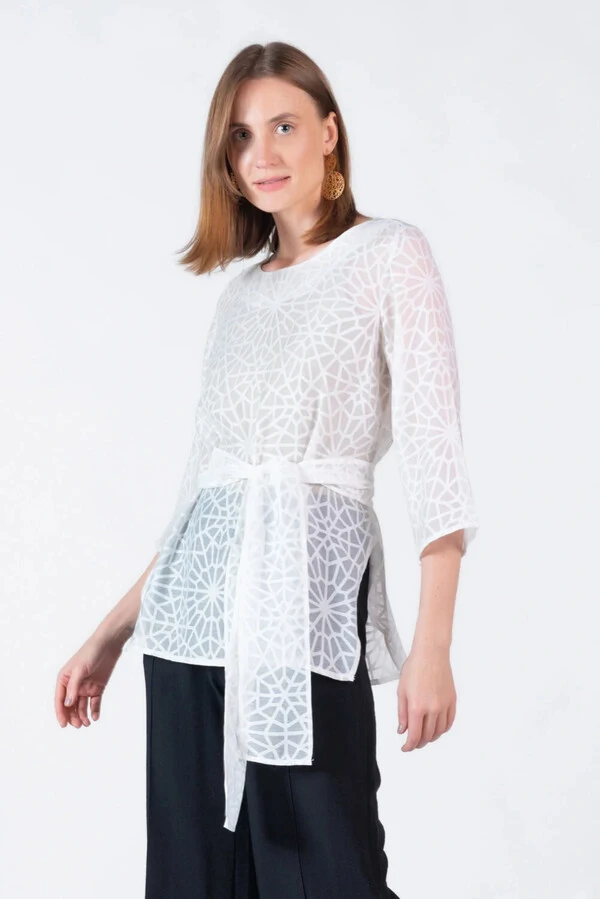 Blusa ampla em viscose