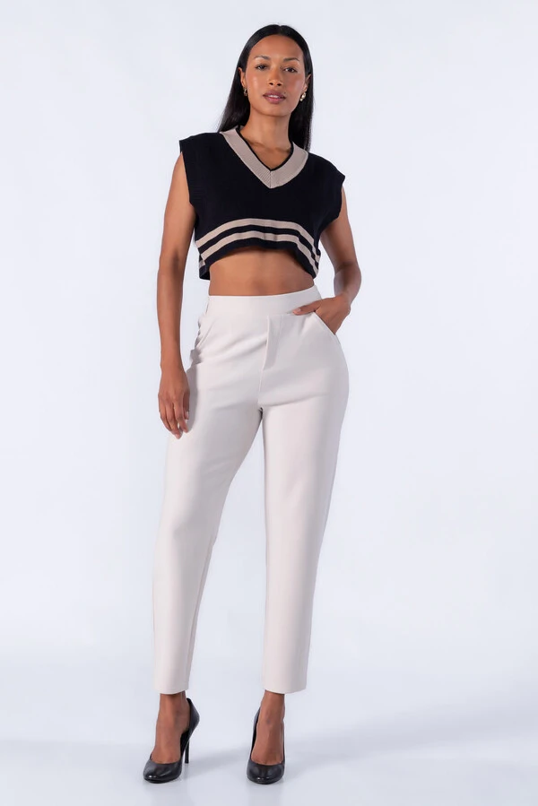 Calça social com bolsos
