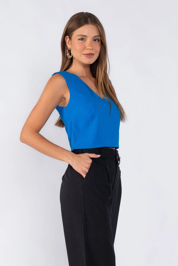 Blusa curta decote v