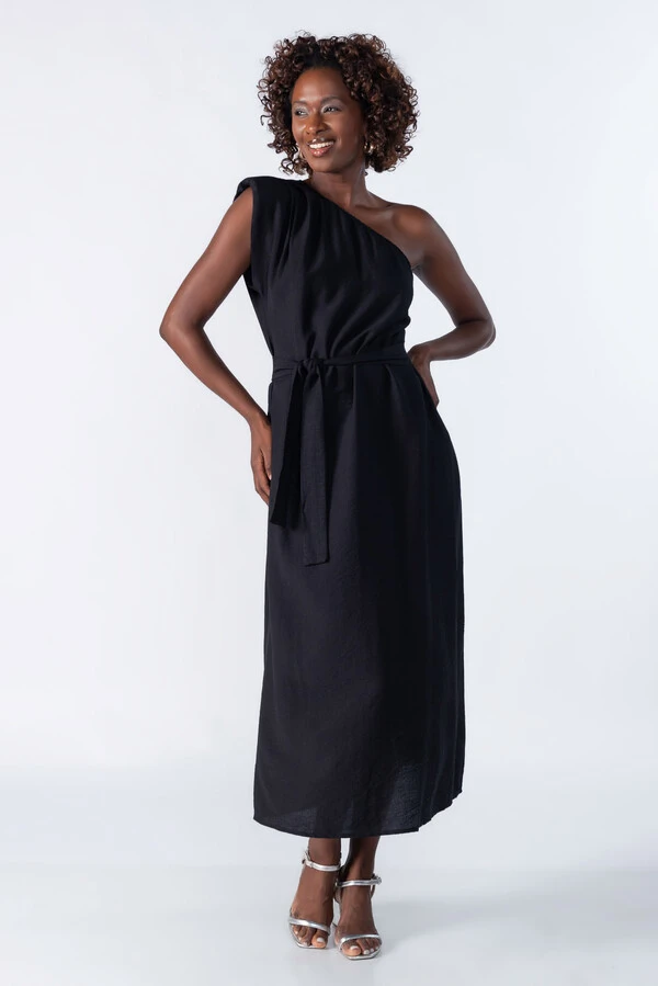 Vestido midi um ombro amplo