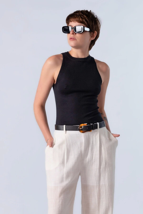 Blusa regata em viscose lisa