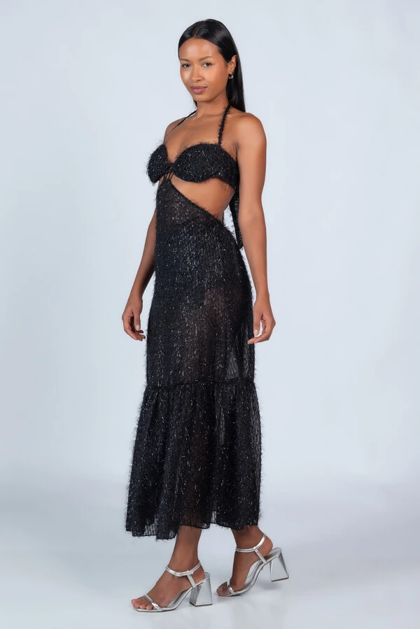 Vestido longo com recorte